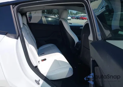 2023 Tesla Model Y Awd/Long Range Dual Motor All-Wheel Drive from USA, damaged, VIN 7SAYGDEE1PF816935